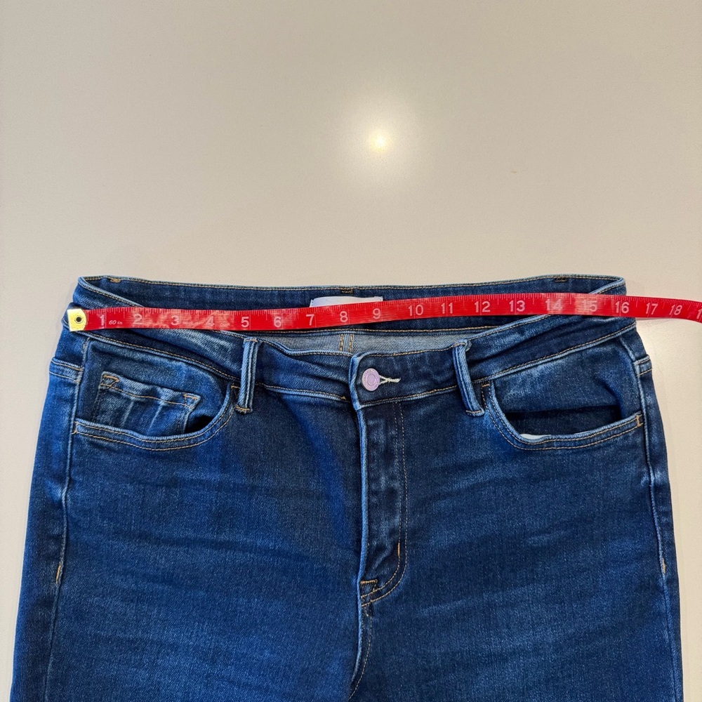 Vervet Emerson Mid Rise Raw Hem Crop Skinny Jeans Size 31 - Picture 4 of 7